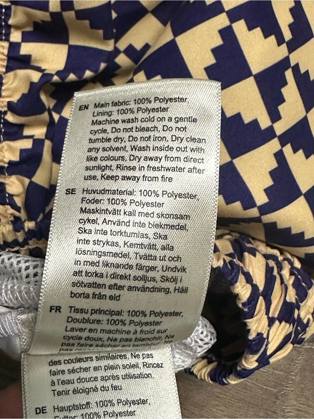 OAS Puzzle Print Lined Swim Shorts Tan Navy Blue Size Large